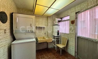 Casa amplia para actualizar con ubicación privilegiada en San Jerónimo Lídice