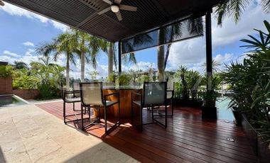Casa en Venta Canales Puerto Cancún - Muelle privado