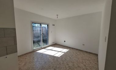 VENTA DUPLEX 3 DORMITORIOS ALTOS DE CLARET HOUSING