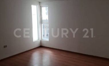 Venta de casa en Puebla, Haras del Bosque de 1,090 m2 de Terreno UN PISO.