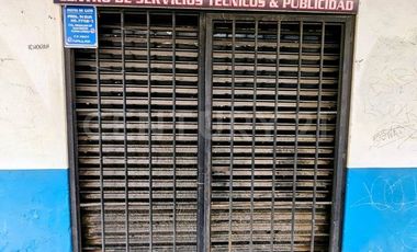 Venta de locales comerciales en Puebla San Isidro sobre la 14 sur.