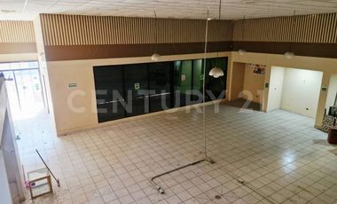 RENTA DE BODEGA EN PUEBLA CON LOCAL COMERCIAL.