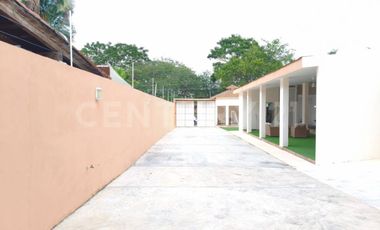 CASA CON 2 ALBERCAS EN VENTA EN COMALA, COLIMA