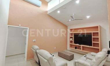 CASA CON 2 ALBERCAS EN VENTA EN COMALA, COLIMA