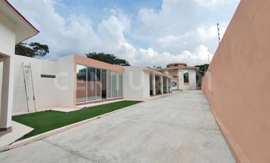 CASA CON 2 ALBERCAS EN VENTA EN COMALA, COLIMA