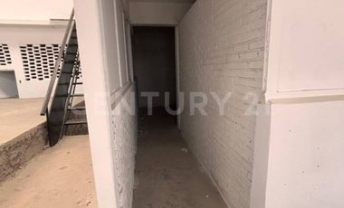 BODEGA EN RENTA-PUEBLA, AV PRINCIPAL FORJADORES.