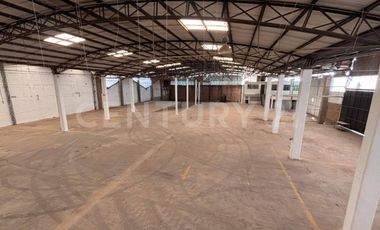 BODEGA EN RENTA-PUEBLA, AV PRINCIPAL FORJADORES.