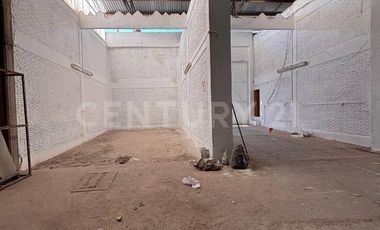 BODEGA EN RENTA-PUEBLA, AV PRINCIPAL FORJADORES.