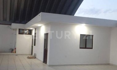Bodega en renta 1500 m2, zona Outlet, Coronango, Aut. Mexico-Puebla