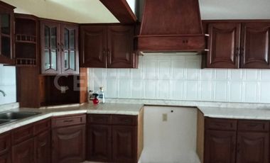 Casa en renta en Av. Insurgentes, Colima, Colima