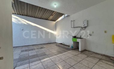 Casa en renta en Av. Insurgentes, Colima, Colima