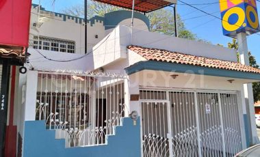 Casa en renta en Av. Insurgentes, Colima, Colima