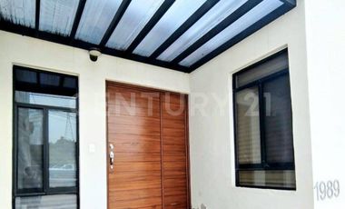 Casa en Renta o para Oficinas Sobre avenida en Manzanillo Barrio #5