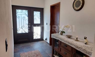 Casa de Campo con Alberca en Fraccionamiento Buenos Aires