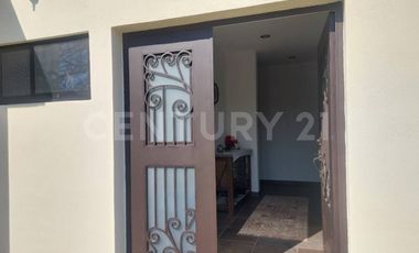 Casa de Campo con Alberca en Fraccionamiento Buenos Aires