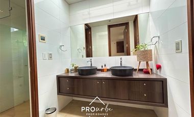 Casa en Venta en Nocedal/ Monseñor Edwards