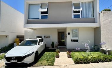 Casa en Venta en Los almendros , Reñaca