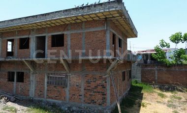 Se Vende Edificio en Av. Insurgentes #790, Colima.