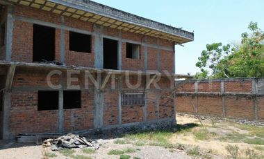 Se Vende Edificio en Av. Insurgentes #790, Colima.