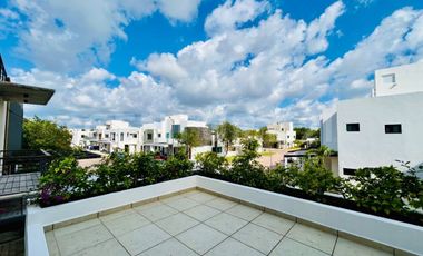 Casa en Venta Residencial Rio - Huayacán Av 135