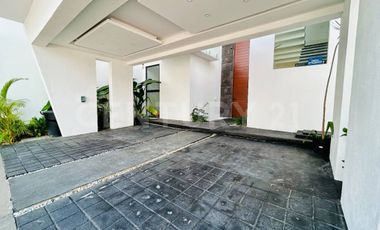 Casa en Venta Residencial Rio - Huayacán Av 135