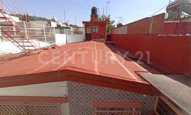 Venta de Casa e Puebla, Amalucan, con recamara en planta baja