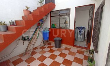 Venta de Casa e Puebla, Amalucan, con recamara en planta baja