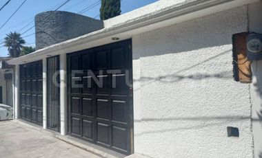 Se Renta Casa en Bosques de lago