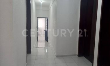 Se Renta Casa en Bosques de lago