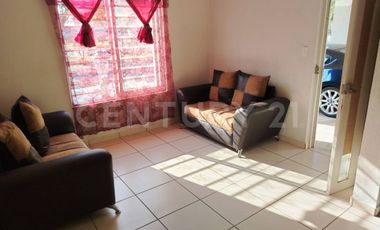 Casa en renta sobre la Av. Principal de la colonia Palo Alto