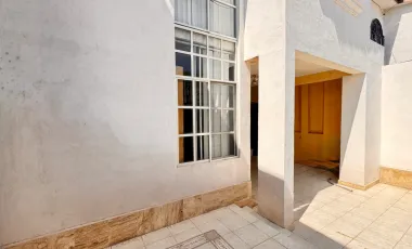Casa en Venta en Fracc Privado en Gómez Palacio,Dgo. 4 recámaras, 1 en planta baja .