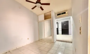 Casa en Venta en Fracc Privado en Gómez Palacio,Dgo. 4 recámaras, 1 en planta baja .