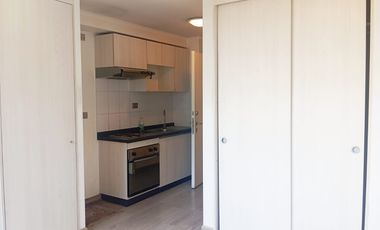 HOMESTUDIO SE ARRIENDA A POCOS PASOS DEL METRO EL PARRON