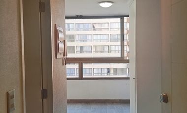 HOMESTUDIO SE ARRIENDA A POCOS PASOS DEL METRO EL PARRON