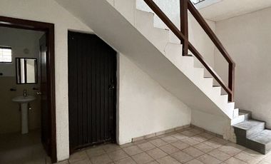 CASA EN RENTA EN MITRAS CENTRO - MONTERREY, NL.