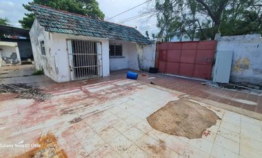 CASA EN RENTA, PARA USO DE BODEGA, TERRENO AMPLIO. CARMEN, CAMPECHE.