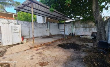 CASA EN RENTA, PARA USO DE BODEGA, TERRENO AMPLIO. CARMEN, CAMPECHE.