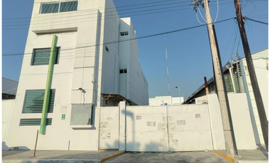 OFICINAS ADMINISTRATIVAS DENTRO DEL PUERTO INDUSTRIAL. CARMEN, CAMPECHE.