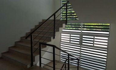 OFICINAS ADMINISTRATIVAS, EN RENTA, DOS BOCAS.