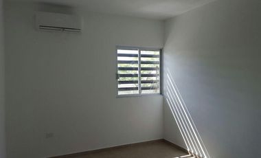 OFICINAS ADMINISTRATIVAS, EN RENTA, DOS BOCAS.