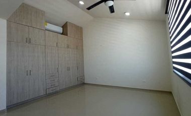 CASA EN RENTA. COLONIA MIAMI. CARMEN.CAMPECHE