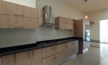 CASA EN RENTA. COLONIA MIAMI. CARMEN.CAMPECHE