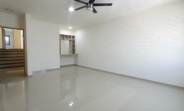 CASA EN RENTA. COLONIA MIAMI. CARMEN.CAMPECHE