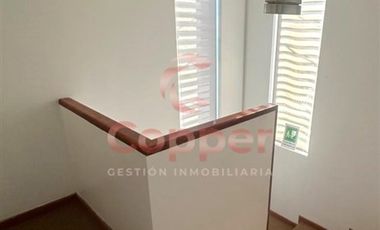 Casa en Venta en Avnedia Los Carrera esquina Australia cerca del paseo San Fernando