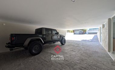 Casa de Lujo en Venta en Villa Verona Cerca de Andares