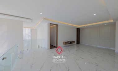 Casa de Lujo en Venta en Villa Verona Cerca de Andares