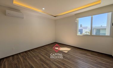 Casa de Lujo en Venta en Villa Verona Cerca de Andares