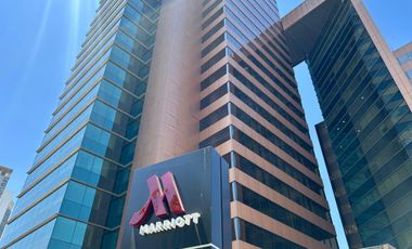 ARRIENDO OFICINA EXCELENTE CONECTIVIDAD