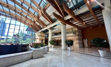 ARRIENDO OFICINA EXCELENTE CONECTIVIDAD