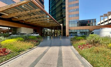 ARRIENDO OFICINA EXCELENTE CONECTIVIDAD